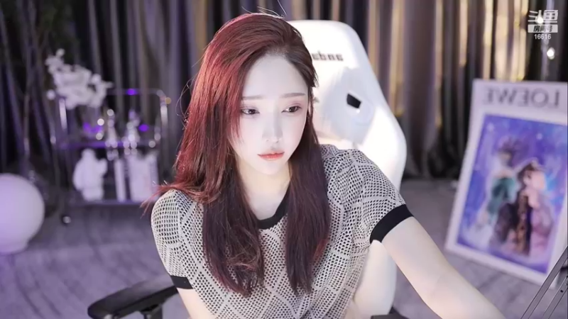 【2022-06-20 23点场】VIVI小小酥：今天在 来吹牛~
