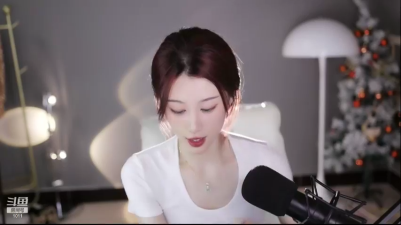 【2022-06-21 22点场】青台miss：希望大家天天开心 1011
