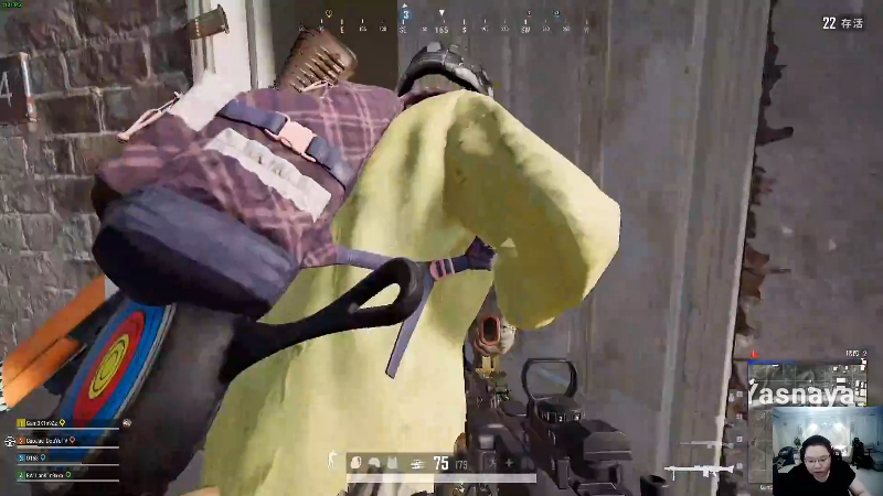 我在斗鱼看即将拥有人鱼线的PDD直播英雄联盟