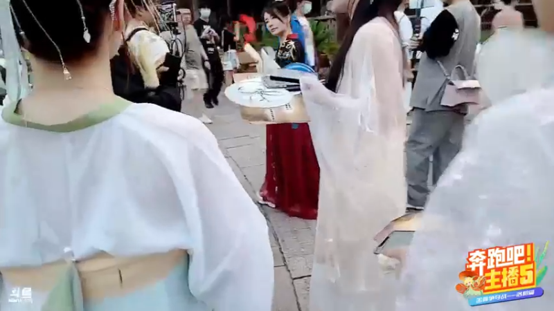【2022-06-23 19点场】胡嘉一：奔跑5梦回大唐day1