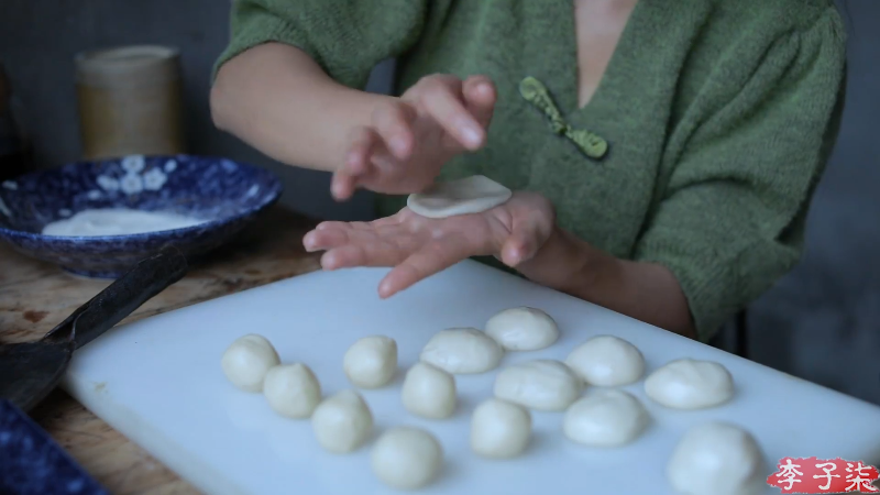 我在斗鱼看李子柒liziqi直播美食