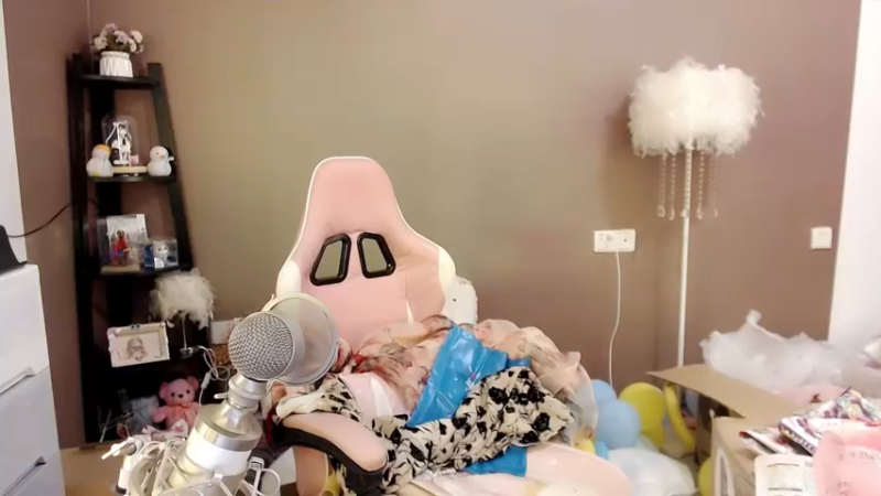 【2022-06-25 01点场】呆彤儿：芜湖~祝我生日快乐~