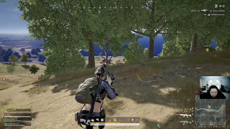 我在斗鱼看即将拥有人鱼线的PDD直播英雄联盟