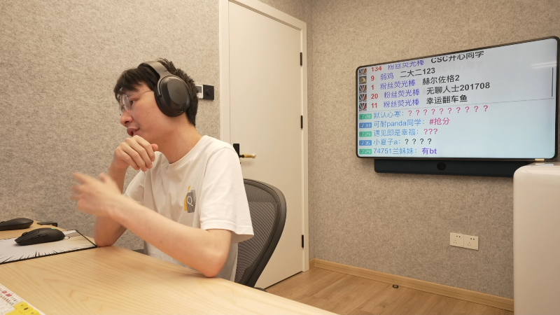 我在斗鱼看超级小桀直播马里奥制造