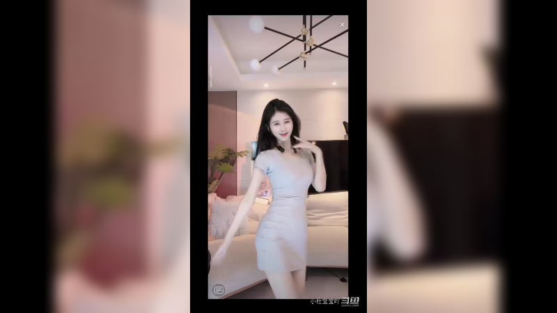 身材高挑,脸容漂亮,气质动人的小姐姐6