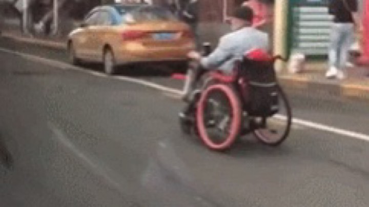 超有爱的小老弟们