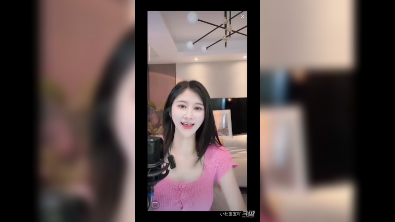 身材高挑,脸容漂亮,气质动人的小姐姐9