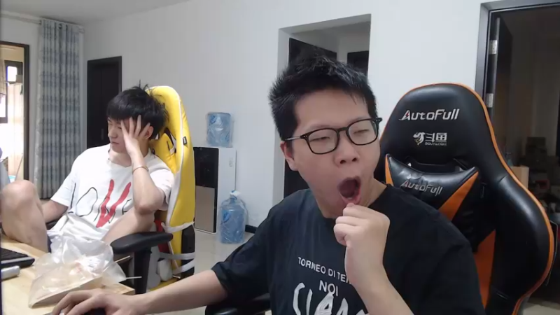 【2022-06-28 10点场】余小C真的很强：余小C：峡谷之巅前600高端局！