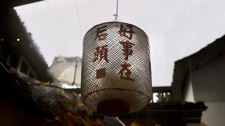 暴打lkj