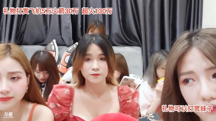大海帮玉环拉票，玉佩唱歌不错