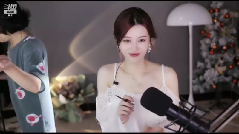 【2022-07-01 22点场】青台miss：希望大家天天开心~1011