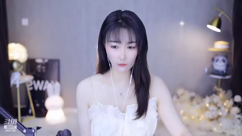 【2022-07-03 18点场】Jue美娘：新赛季  开心么？
