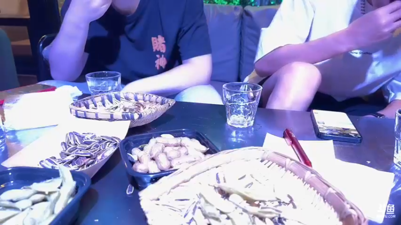 【2022-07-04 00点场】少囧丶：去成都了，请假两天7.2-7.3