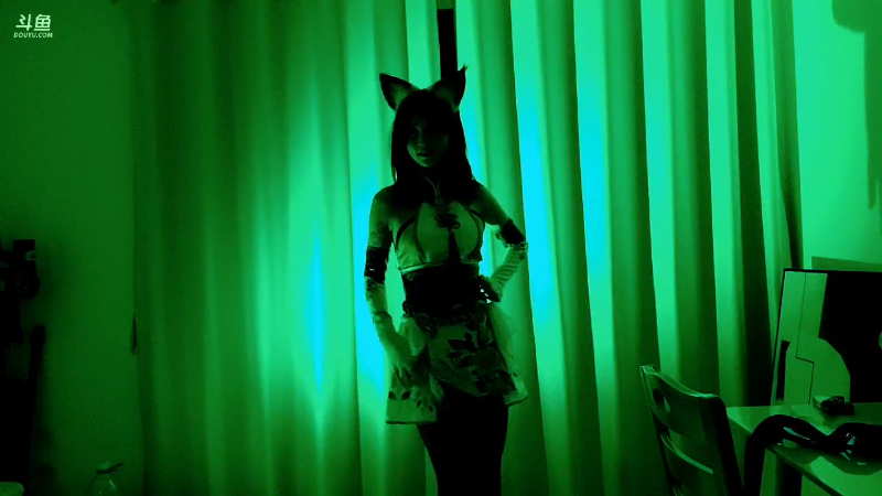 我在斗鱼看赛文柒Seven直播户外