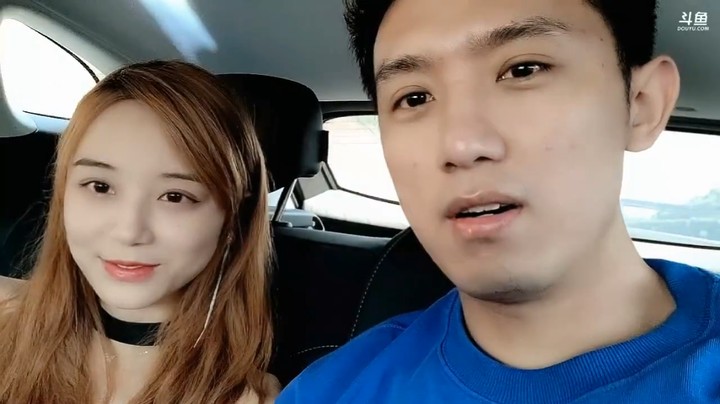博哥说自己太累了，美女差点说漏嘴