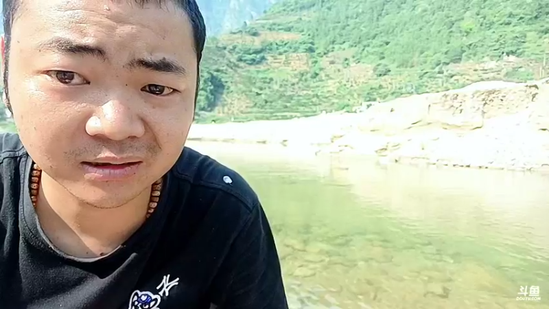 【2022-07-09 09点场】黑哥户外：农村平淡生活之留下7只小兔
