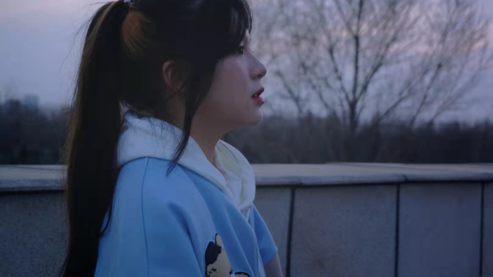 我决定了 以后我要做一个阴阳的美女 把哈哈哈哈哈哈哈哈哈 替
