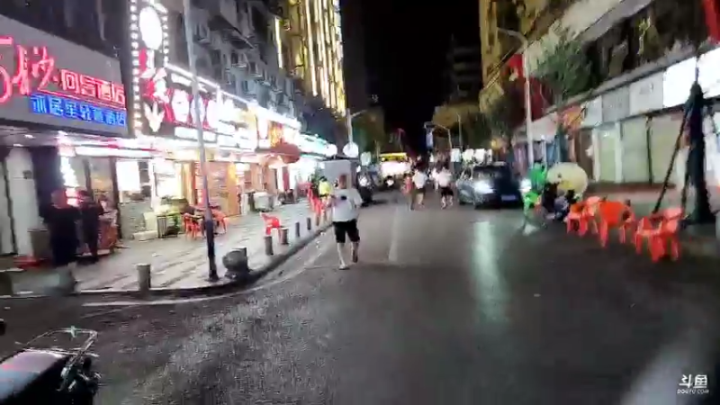 【2022-07-11 02点场】：长沙健身行，粉丝团有机会吗