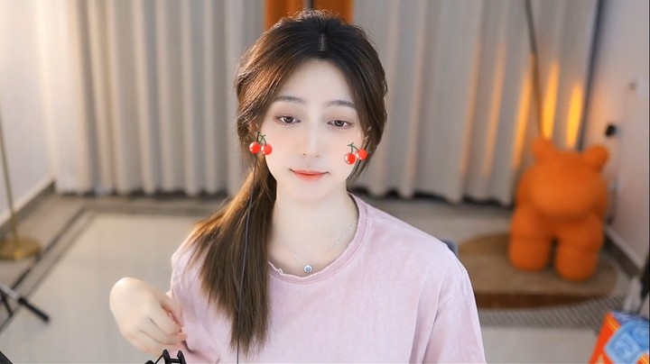 小悦同学真可爱，哈哈哈