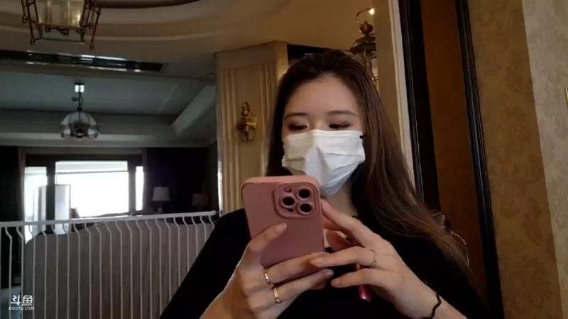 【2022-07-12 18点场】蓝战非OvO：卖苦力一天能赚多少