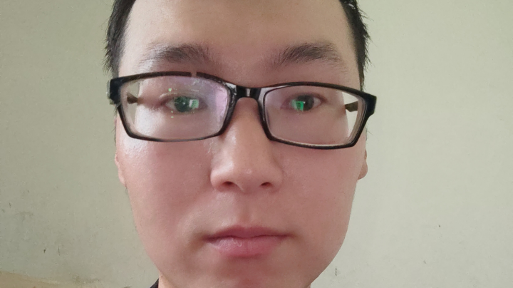 世界那么大，而我真正想落脚的地方，是你的身旁。