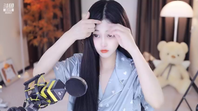 【2022-07-16 21点场】苏小懒38D：呆萌懒妹无敌射手嘎嘎下饭