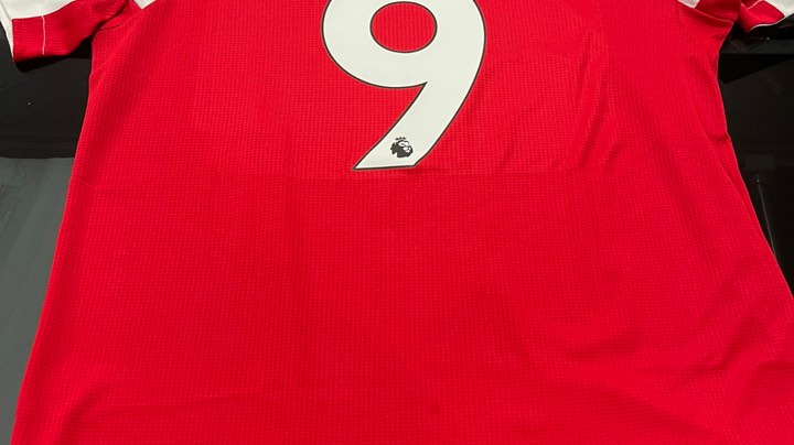 恭喜um夺冠 99 亚军