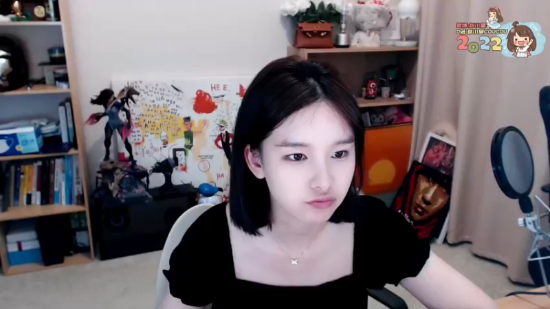 【2022-07-17 21点场】赵小臭：凑凑：唱锅！