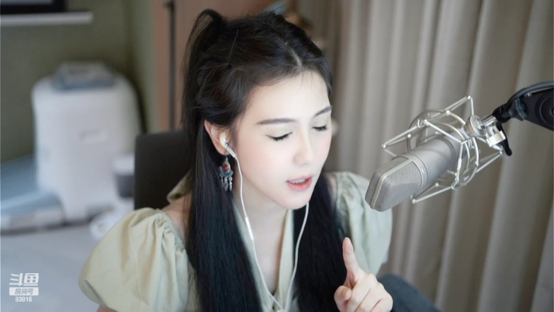 【热门游戏】iu可可曾的精彩时刻 20220718 21点场