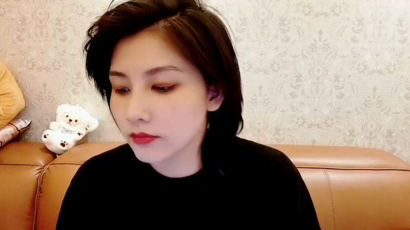 【2022-07-19 20点场】我是唐菲：你将心事 上了淡妆