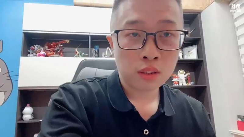 【2022-07-21 22点场】大龙猫：电脑突然打不开了，先修电脑。