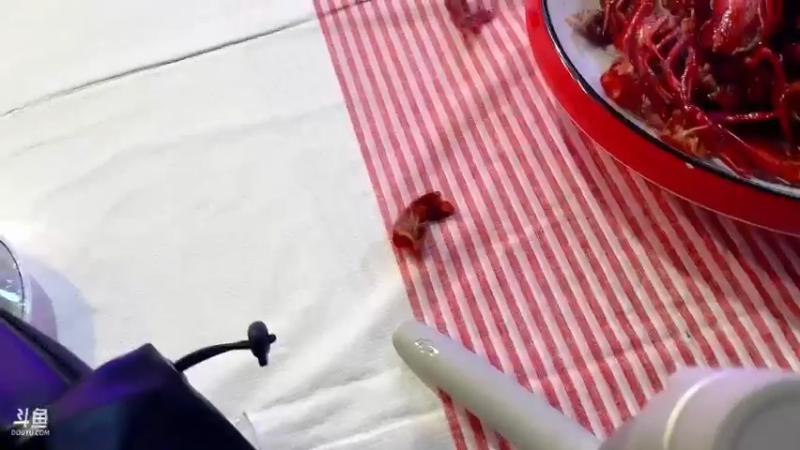 【2022-07-22 02点场】别问问就黑皮：【小奶团】黑皮