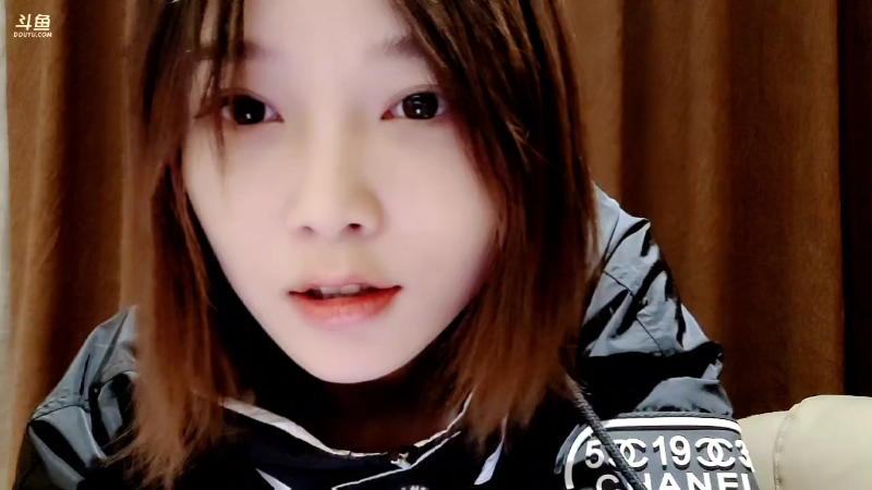 【户外】百变姑姑肖淑洁的精彩时刻 20220723 00点场