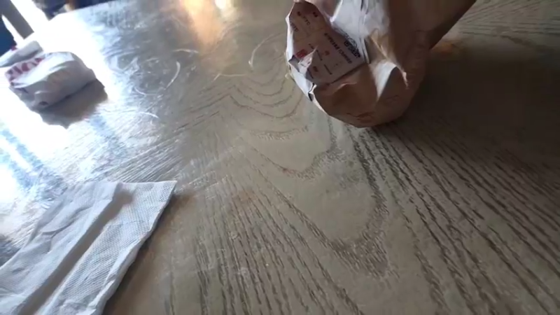 【2022-07-23 09点场】蓝战非OvO：派传单一天能赚多少钱