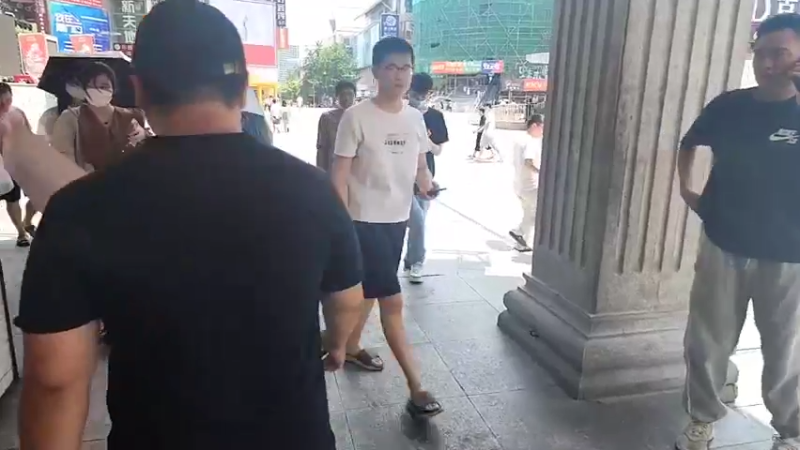 【2022-07-23 13点场】蓝战非OvO：派传单一天能赚多少钱