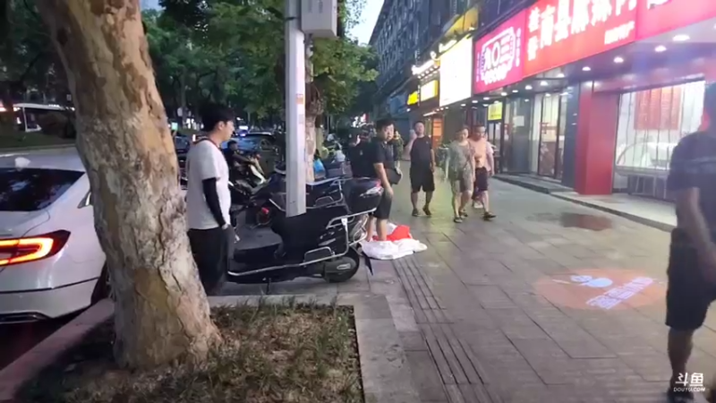 【2022-07-23 19点场】蓝战非OvO：当人偶兼职