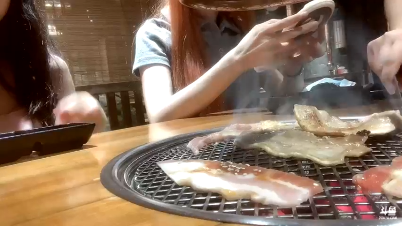 【2022-07-24 18点场】艾琳bigbaby：【今日双倍】看我们吃到