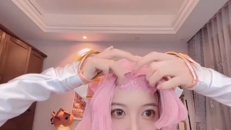 Biubiubiu你的小可爱突然出现