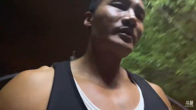 【2022-07-26 00点场】黑人毅：健身练起来啊