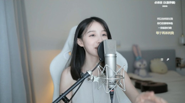 美女二珂唱歌很好听 啊