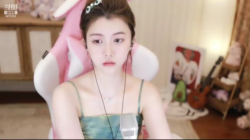 【2022-07-27 20点场】胡嘉一：今天是会唱歌的美人鱼