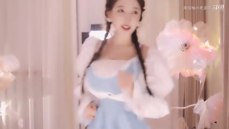 米娜~双马尾
