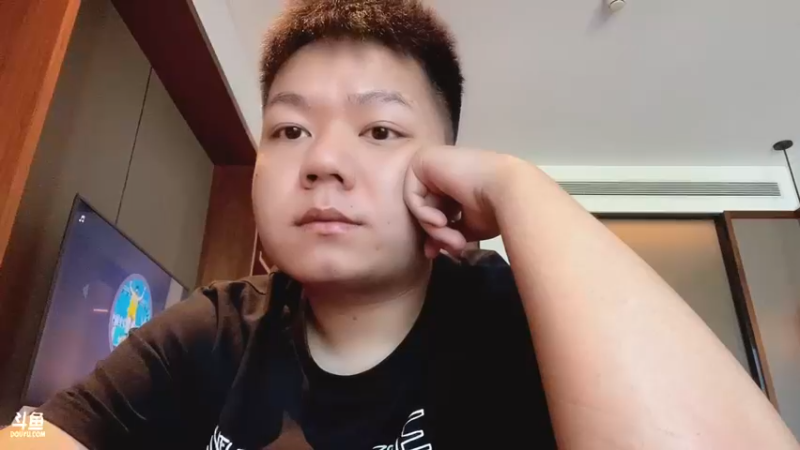 【2022-07-26 15点场】白鲨念旧N9：有点儿无聊，聊会儿天