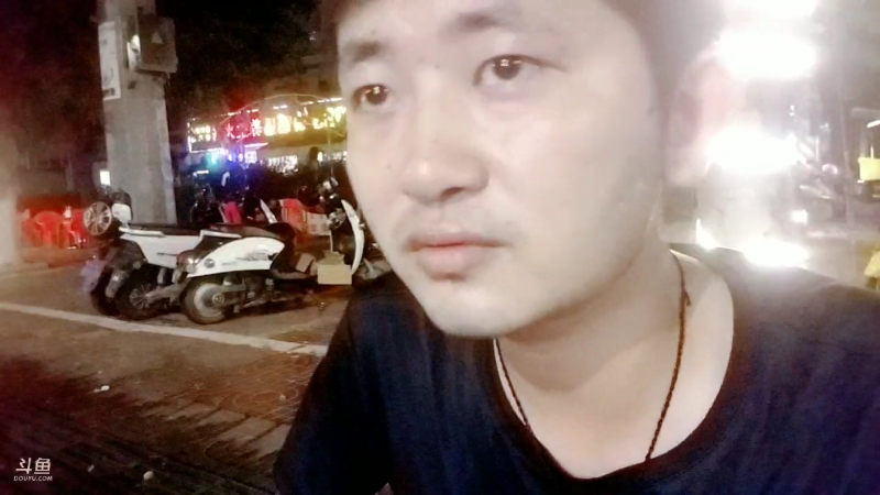 【户外】主播食神高德的精彩时刻 20220801 01点场