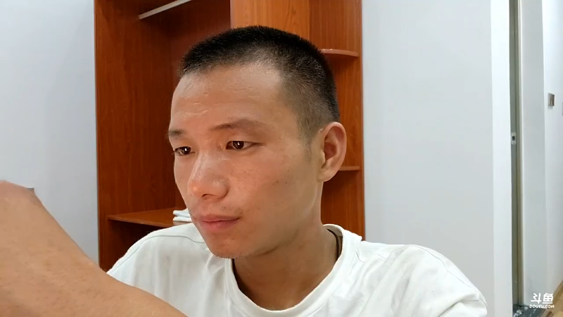 【户外】叶子户外的精彩时刻 20220801 00点场