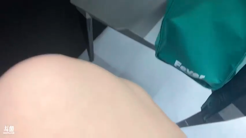 【2022-08-01 21点场】骆歆冲冲冲：骆歆：嗷嗷