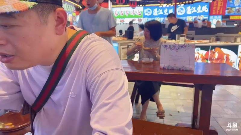 【2022-07-31 23点场】太原马超丶：长沙五一广场