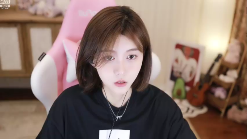 【2022-07-31 21点场】胡嘉一：保持快乐好吗