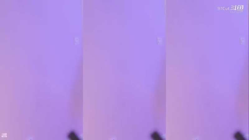 美女舞蹈__2022_07_31_00_28_39