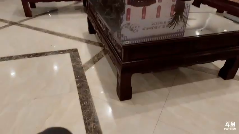 【2022-07-30 22点场】硬汉哥孙士彧：去外地参加婚礼，周日回